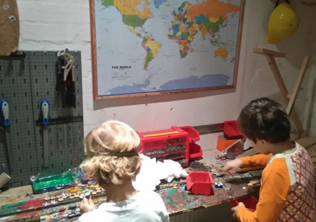 Wer sich den Werkzeugführerschein verdient hat, darf in unsere Werkstatt.