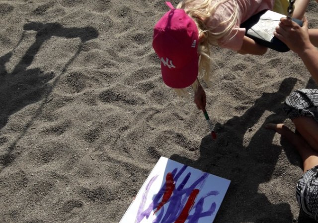 Es mal anders machen. ;)