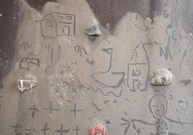 Kita Kratzbürsten Elementarhaus - Schreiben